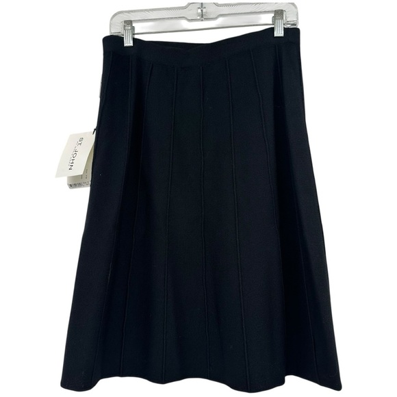 NEW St John Black Santana Knit Fit n Flare Pleated Business Wear Skirt Size 10 - Picture 2 of 7